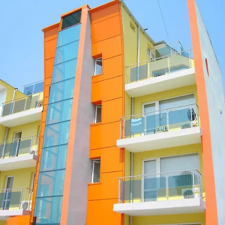 семеен фреш